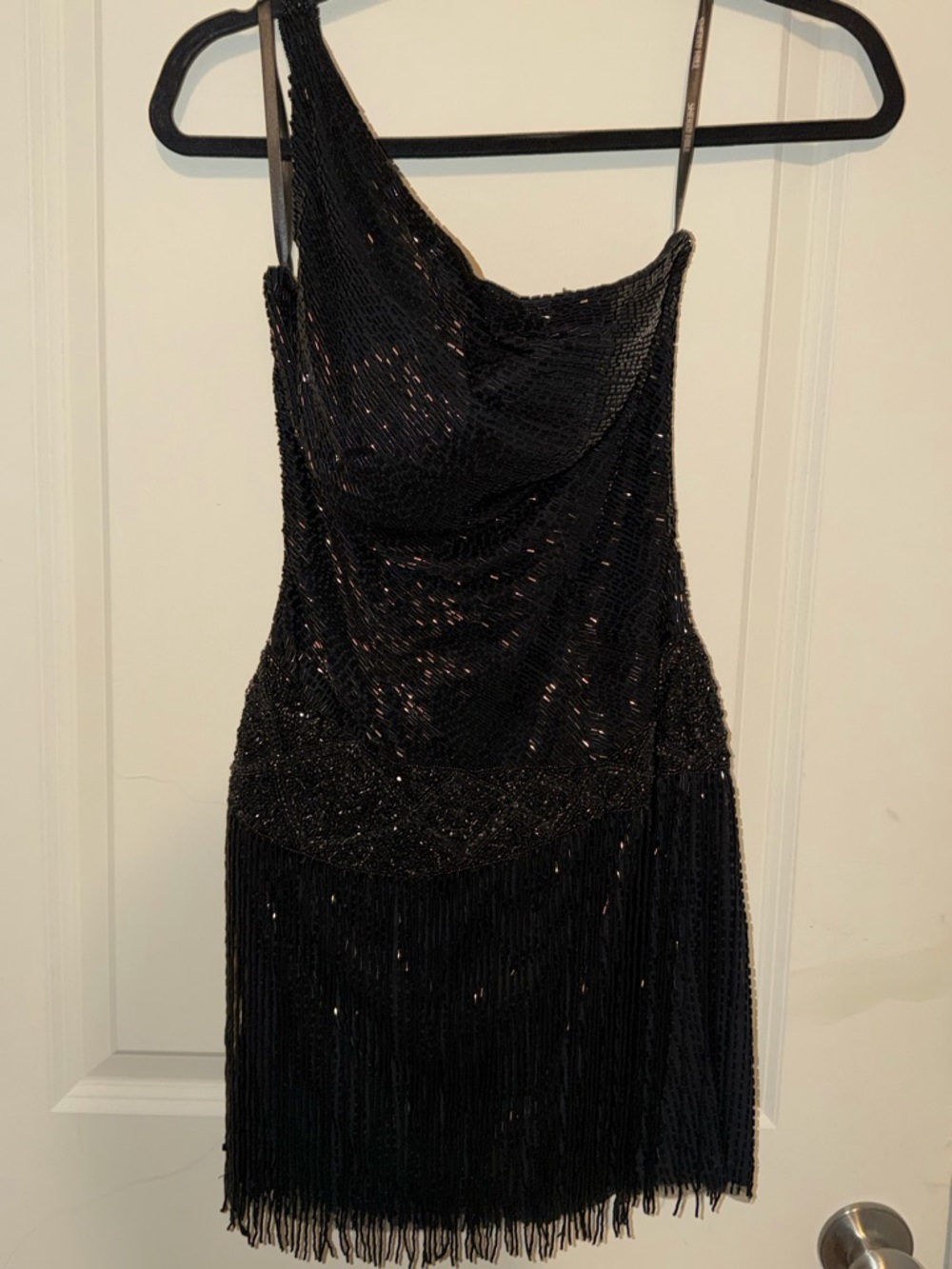 Sherri Hill Black One-Shoulder Sequin Fringe Party  Prom Cocktail Dress